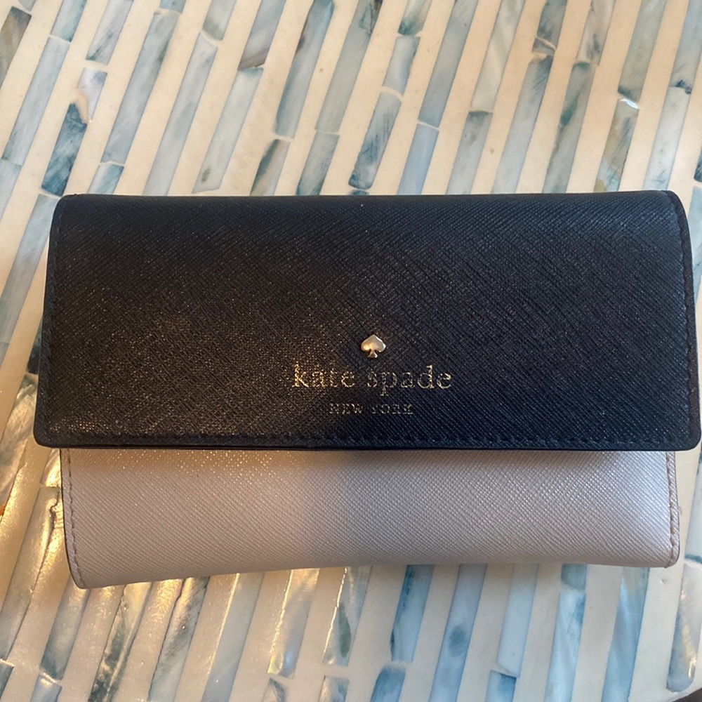 Kate Spade two tone leather wallet
